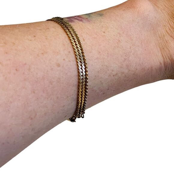 10/$25🦋 Sarah Coventry Triple Strand Serpentine Gold Bracelet - Picture 13 of 16